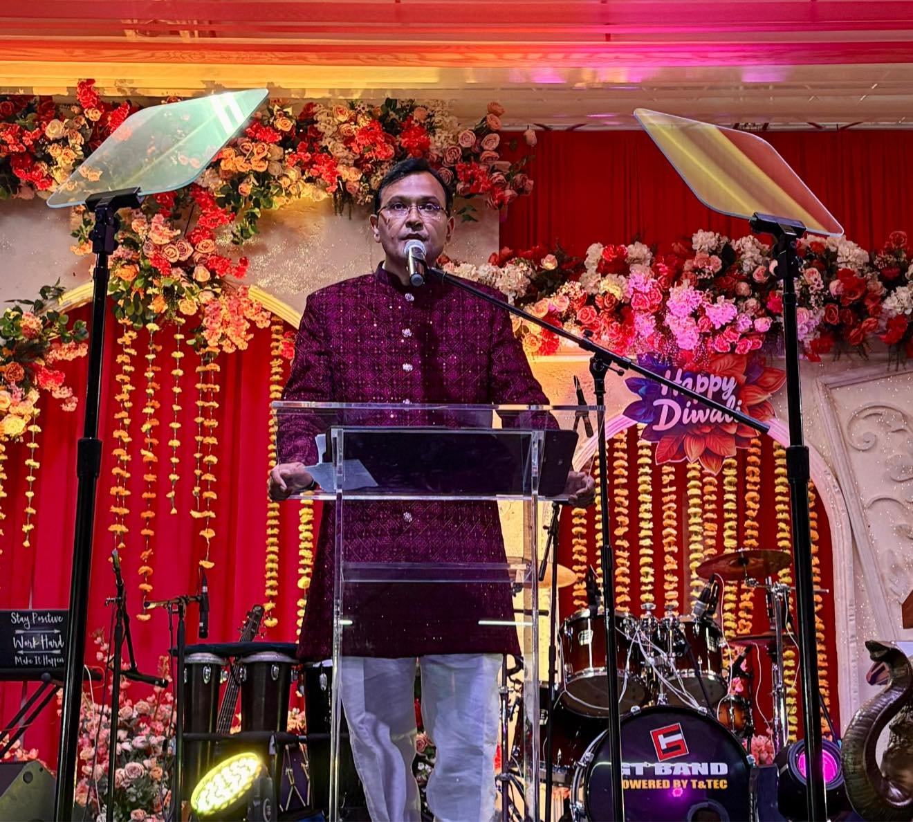 High Commissioner Dr. Rajpurohit joining Hon’ble Kamla Persad Bissessar, PM of Trinidad & Tobago, at the annual Diwali celebration at the Prime Minister’s constituency, Siparia