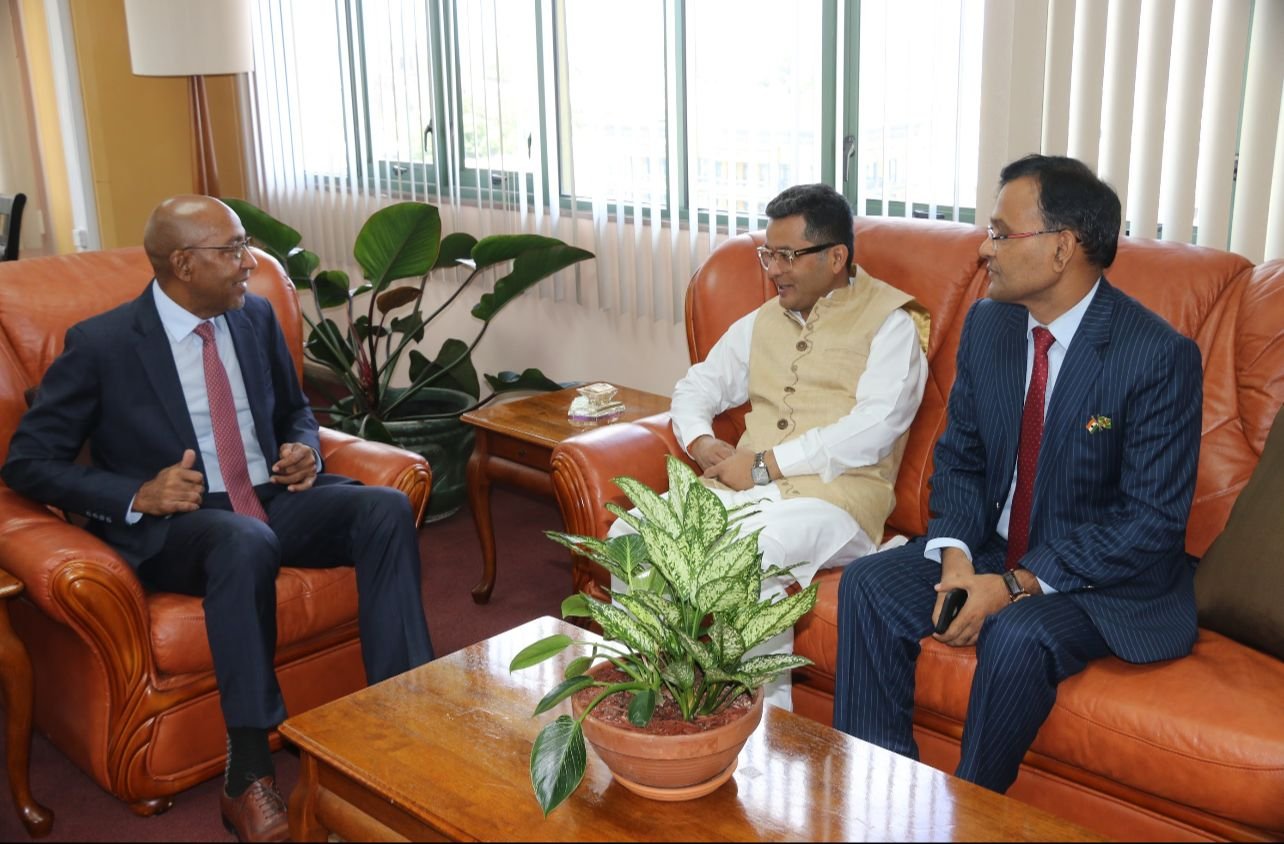 Official engagement with the President, Acting Prime Minister and the Foreign Minister of Dominica