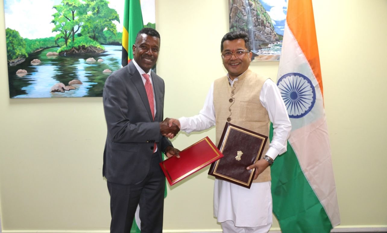 Official engagement with the President, Acting Prime Minister and the Foreign Minister of Dominica